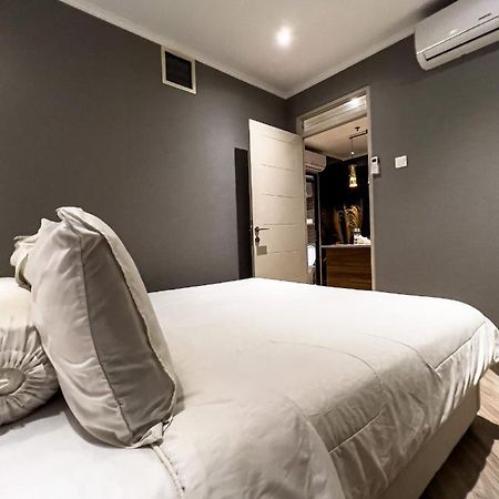 R30 Apartemen Gateway Pasteur 2Br Daymentroom Bandung Kültér fotó